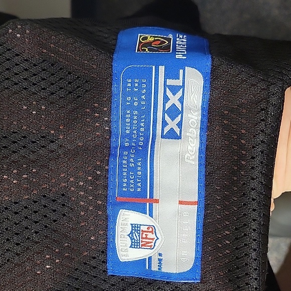 Saints Bush football jersey - Picture 3 of 4